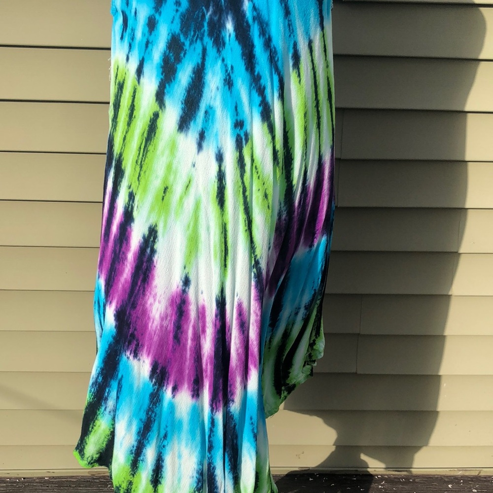 Colorful Tie-Dye Sleeveless Dress - Picture 5 of 8